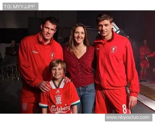 重温1998年足球明星卡册的辉煌岁月与经典瞬间