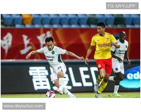 武汉羽毛球队积分榜领先64分展现强劲实力争夺冠军